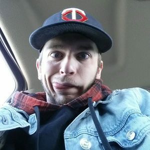 Meet your Posher, Dylin